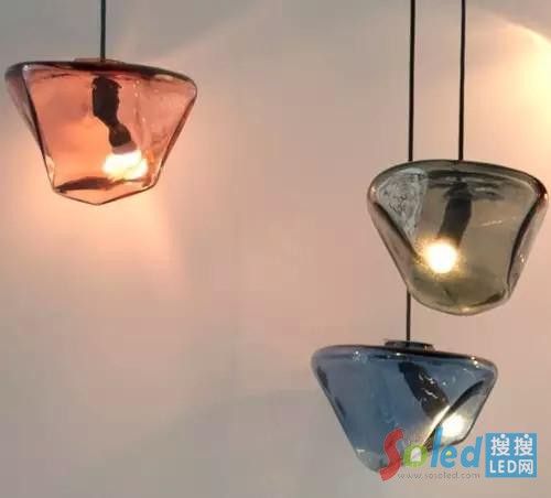 ׺εGeometric Pendants